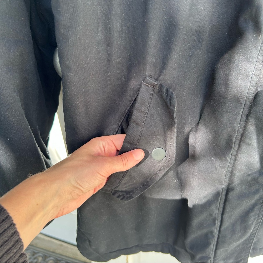 Volcom Black Coat - Picture 5 of 7